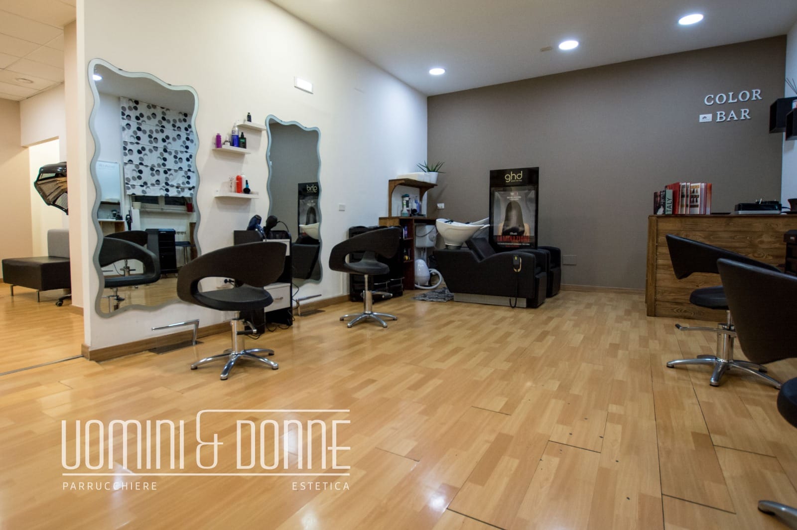 Area Color Bar per colore e balayage a Potenza